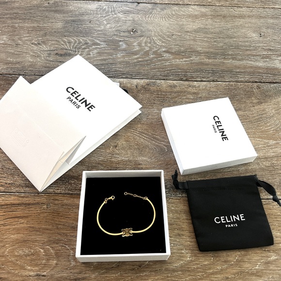 CELINE Triomphe articulated bracelet in Brass with Gold finish- PERFECT gift! - Picture 10 of 10